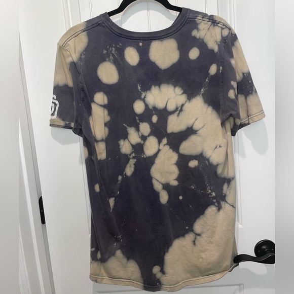 NIKE PADRES T-SHIRT GENUINE MERCHANDISE - Picture 3 of 3